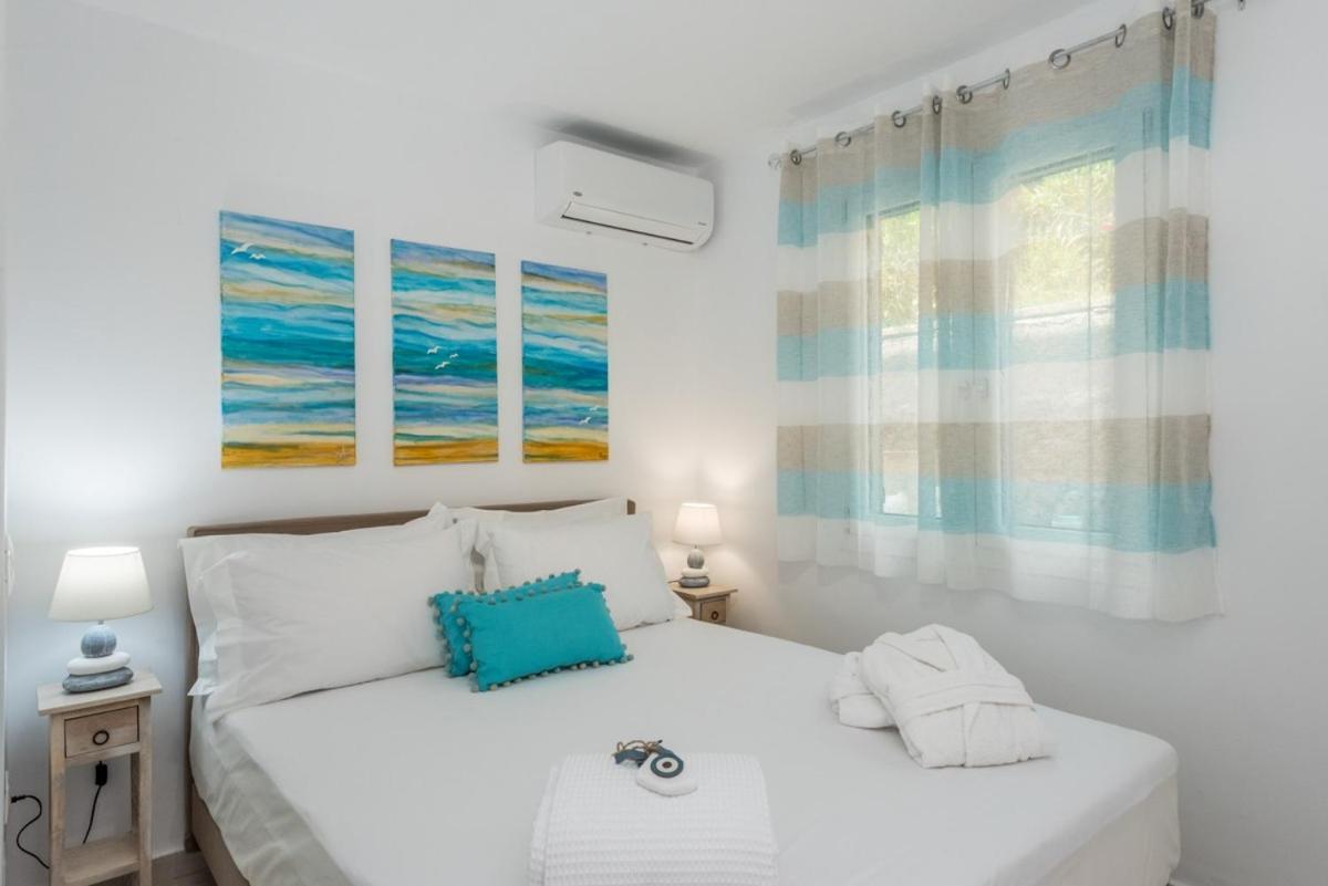 Waves Apartments Melody Glyfada المظهر الخارجي الصورة