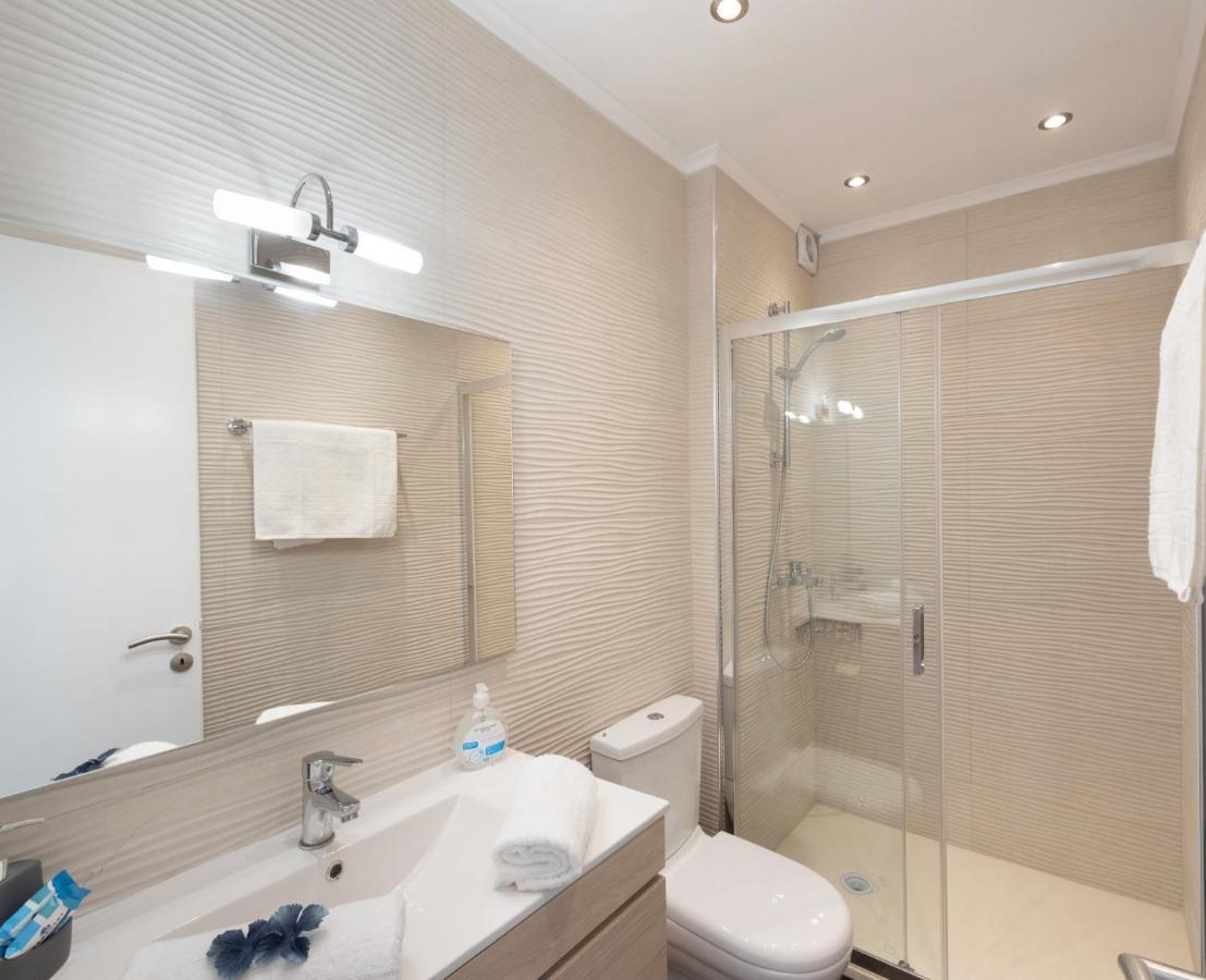 Waves Apartments Melody Glyfada المظهر الخارجي الصورة