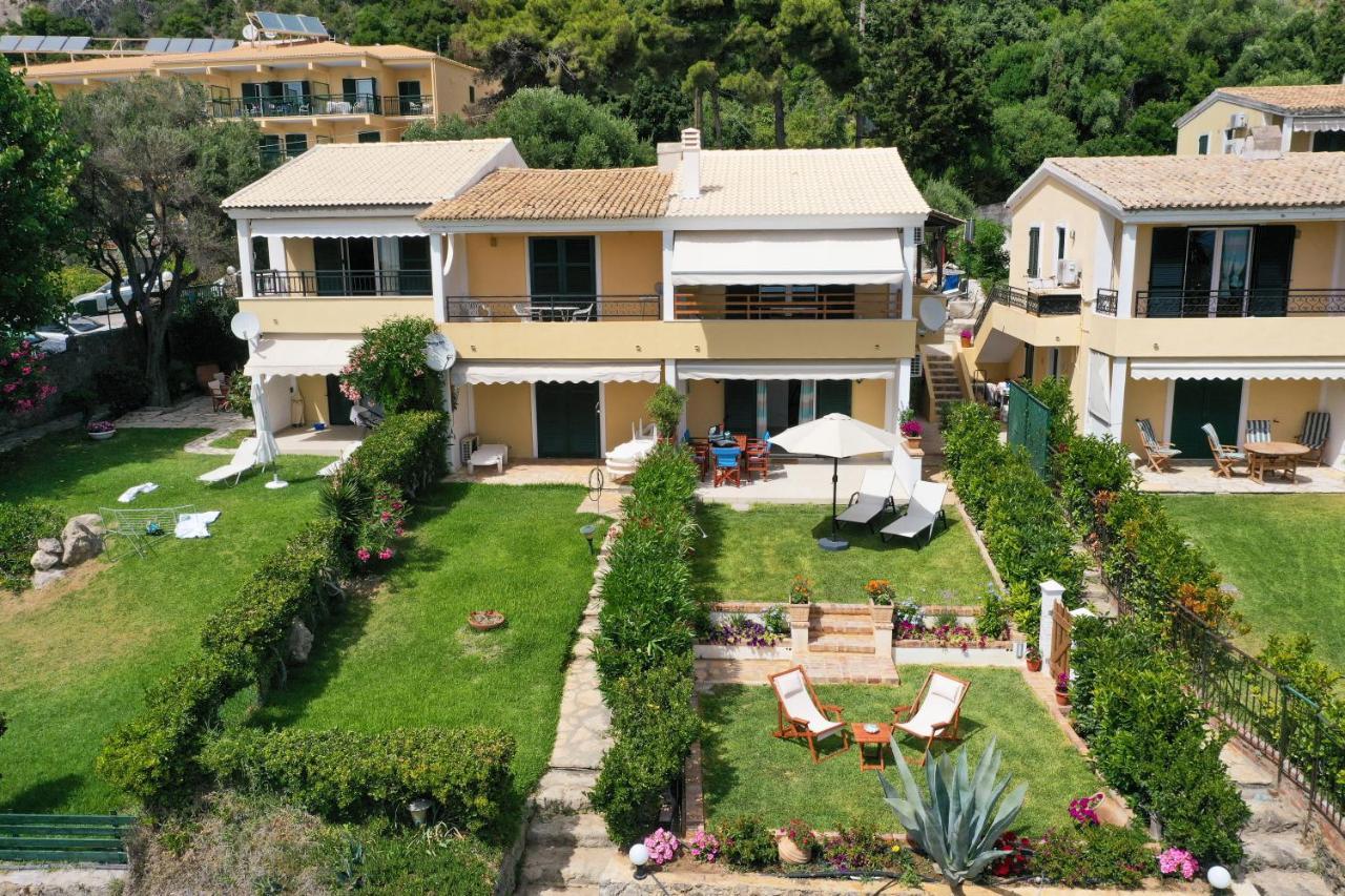 Waves Apartments Melody Glyfada المظهر الخارجي الصورة