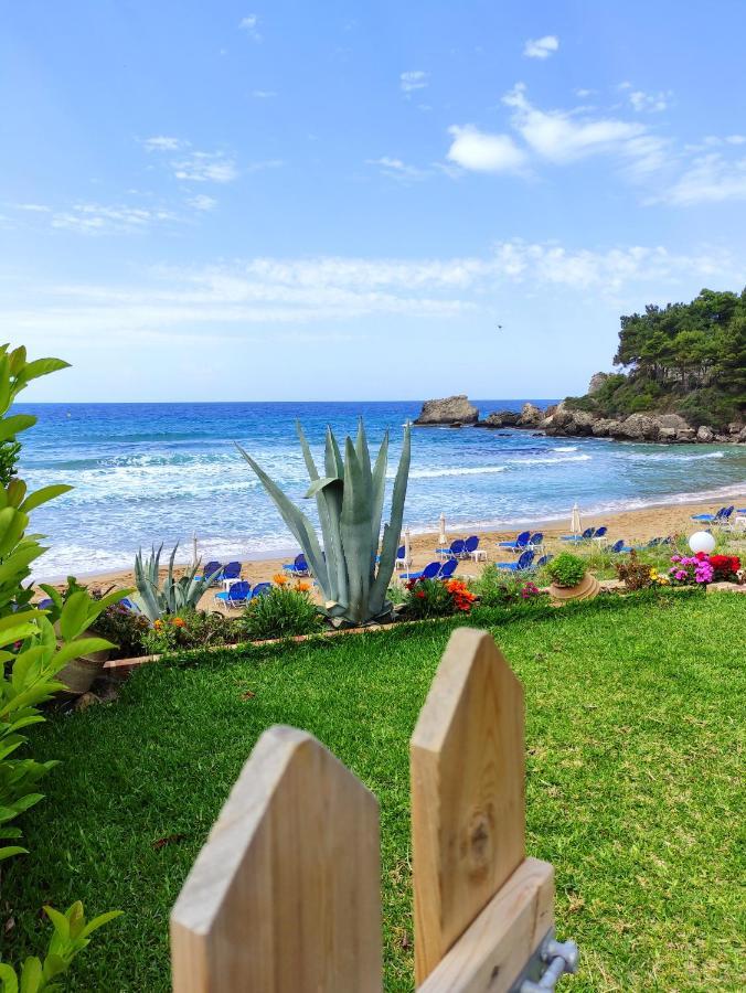 Waves Apartments Melody Glyfada المظهر الخارجي الصورة